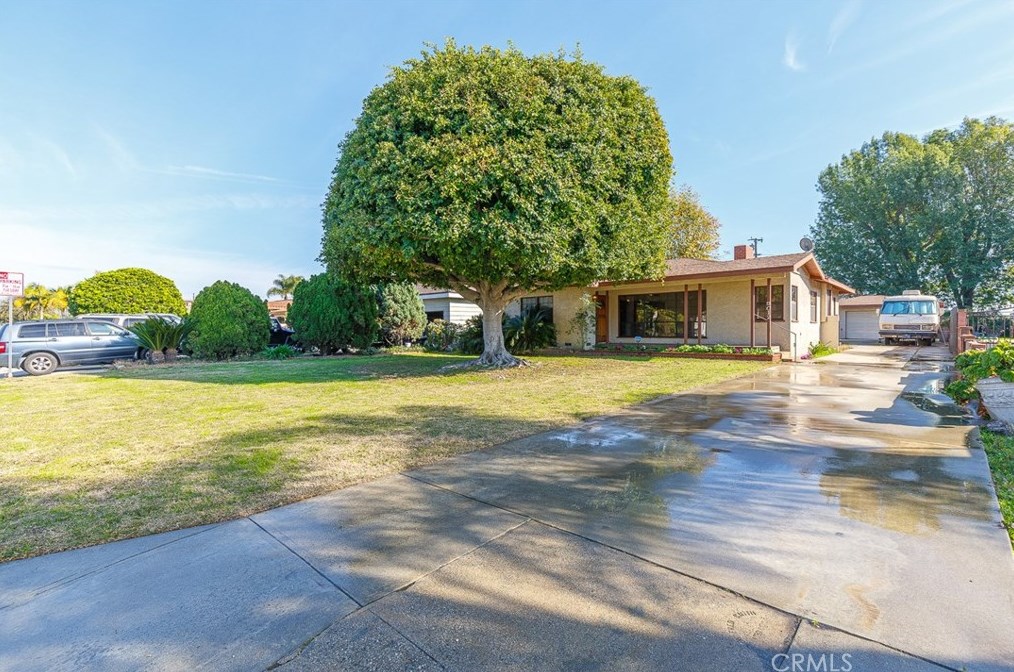 9012 Arrington Ave, Downey, CA 90240