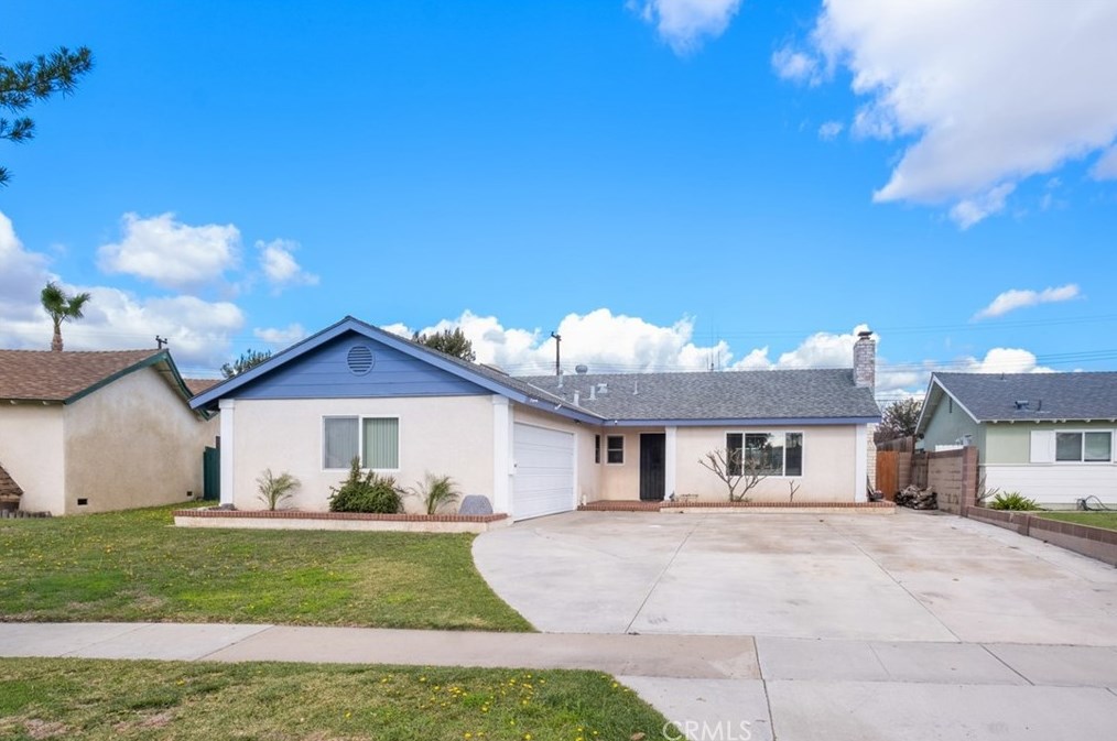 8282 Monique Way, Cypress, CA 90630-2054