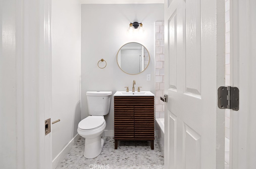 14820 Ibex Ave, Norwalk CA  90650-5939 exterior