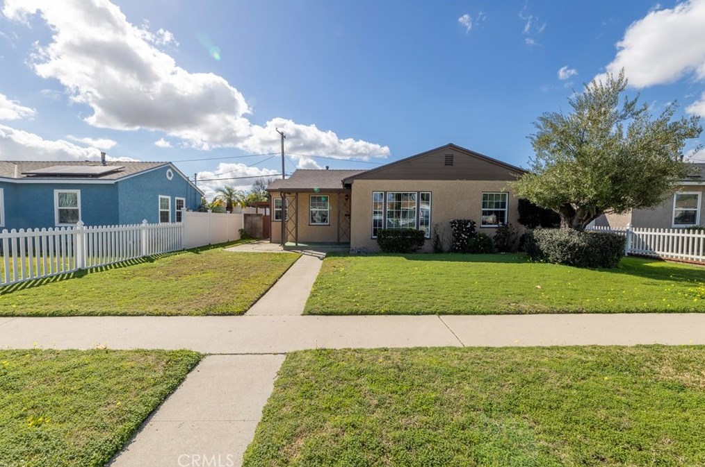 11002 Mines Blvd, Whittier, CA 90606