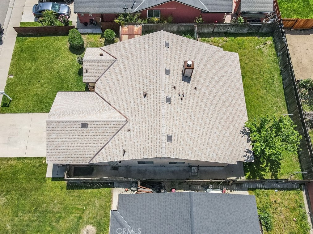 719 Almond Glen Ave, Livingston CA  95334-1875 exterior