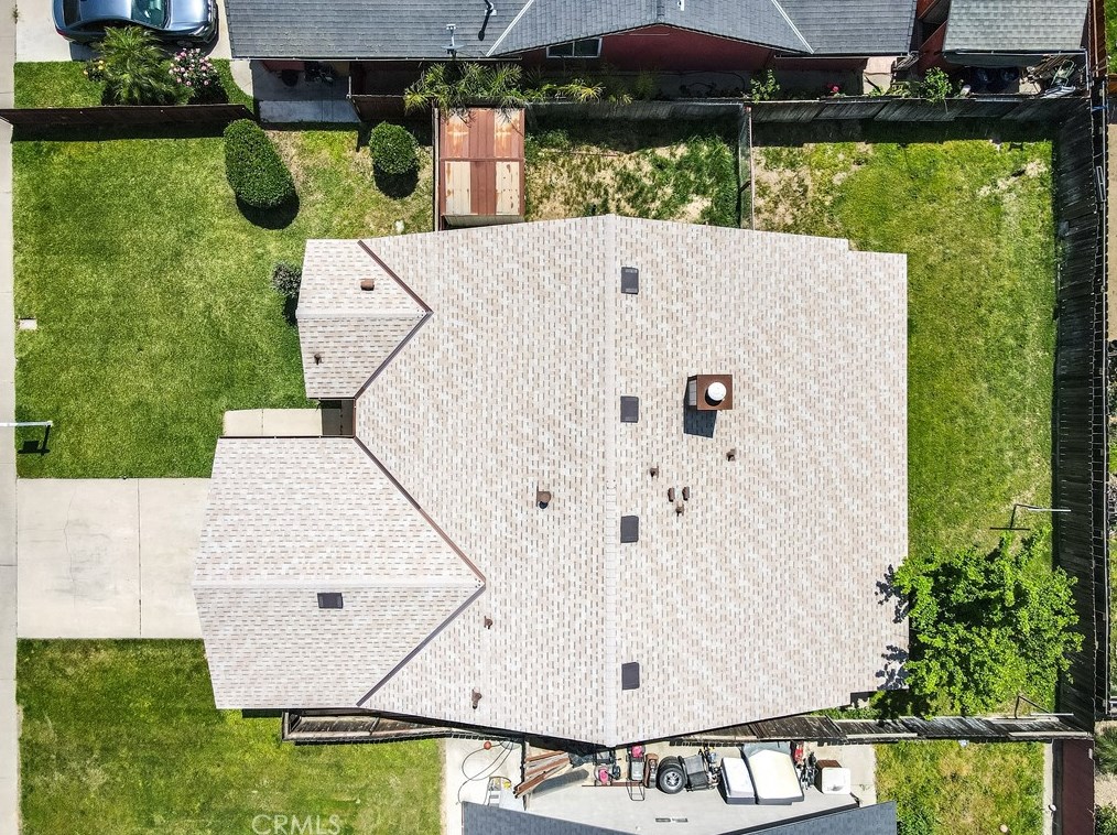 719 Almond Glen Ave, Livingston CA  95334-1875 exterior