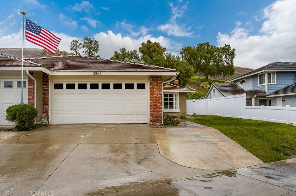 3862 Ravenswood Dr, Yorba Linda, CA 92886-6901