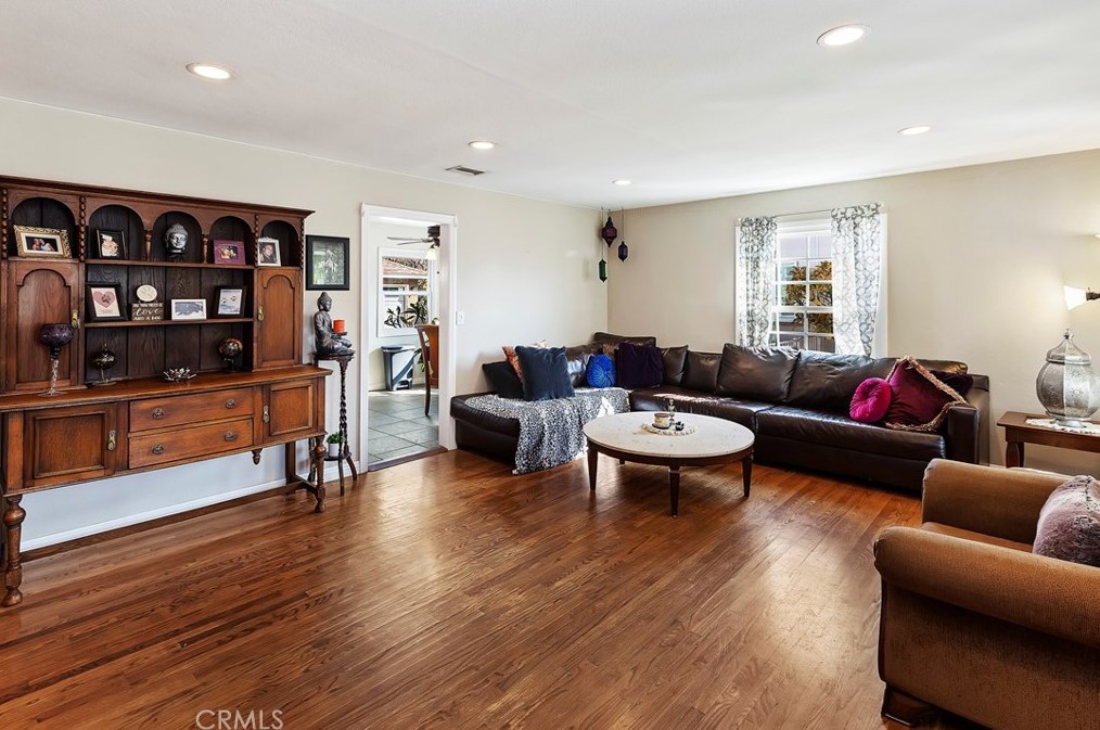 131 Wilson Ave, Placentia, CA 92870-4940