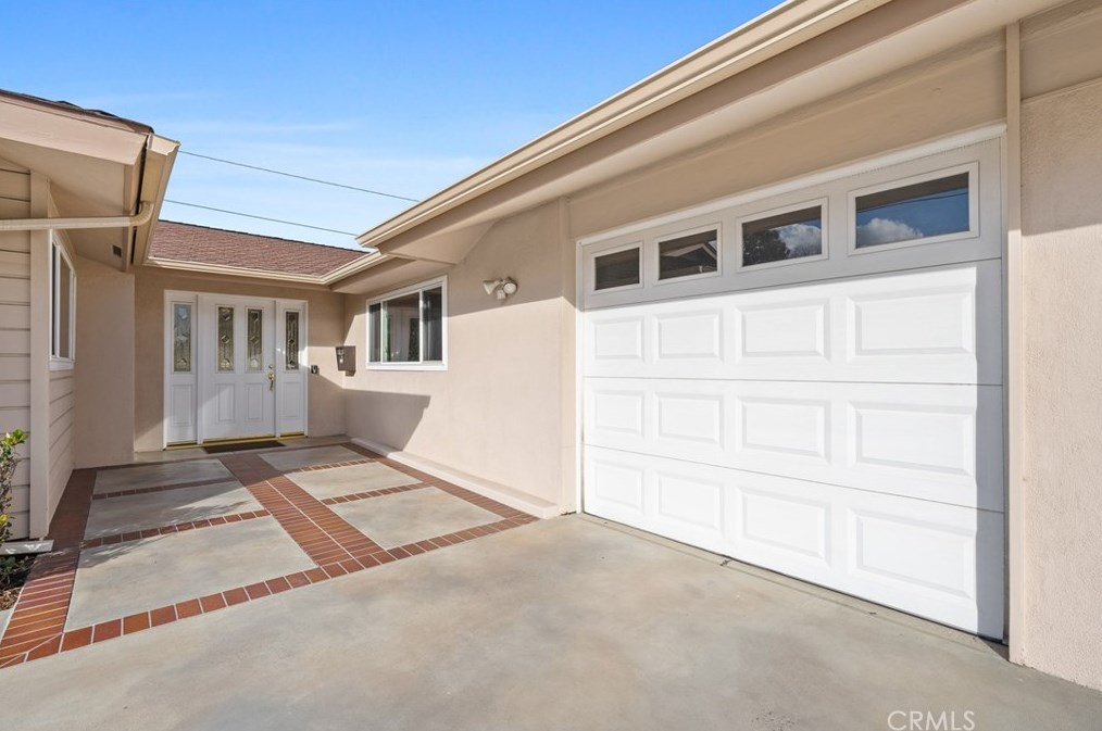 1315 E Fairway Dr, Orange, CA 92866