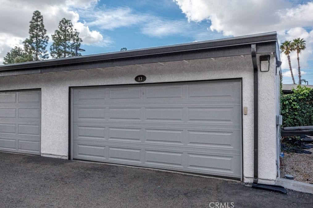 1941 Tustin St, Orange CA  92865-4649 exterior