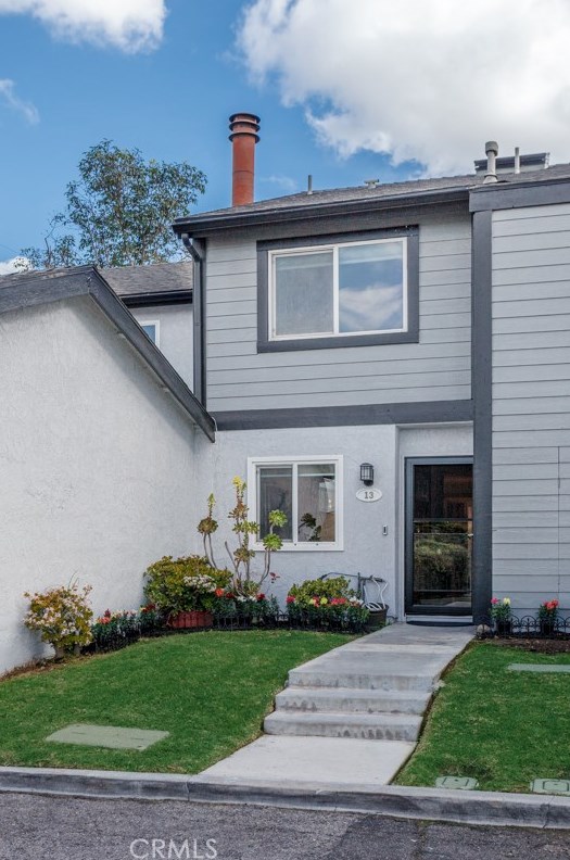 1941 N Tustin St #13, Orange, CA 92865