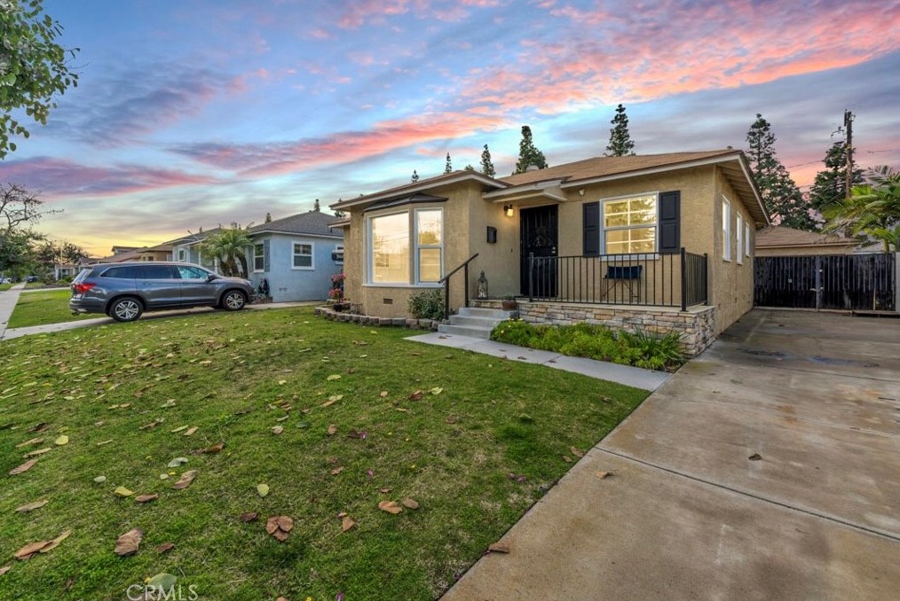 5433 Dunrobin Ave, Lakewood, CA 90713-1402