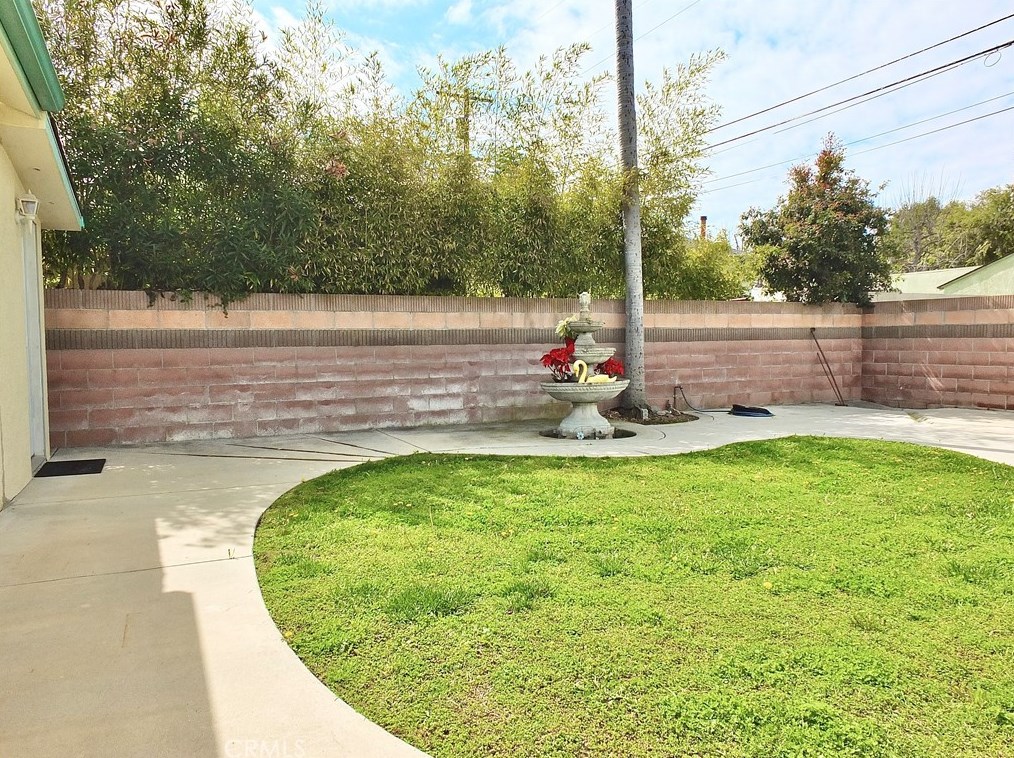 5416 Harvey Way, Long Beach CA  90808-1453 exterior