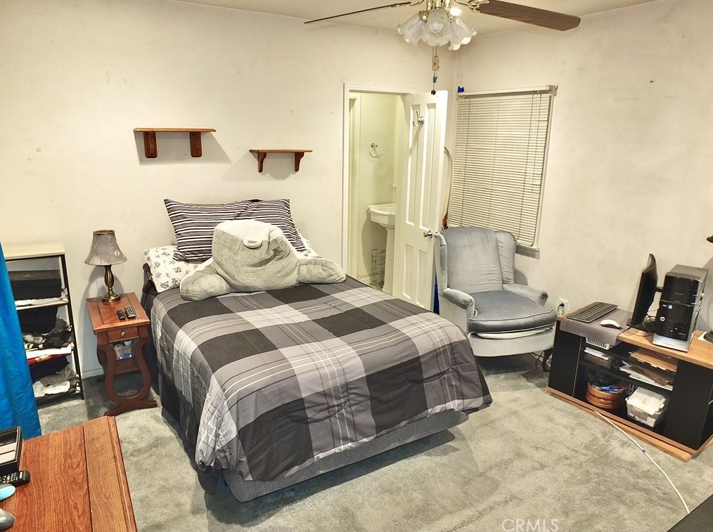 5416 Harvey Way, Long Beach CA  90808-1453 exterior