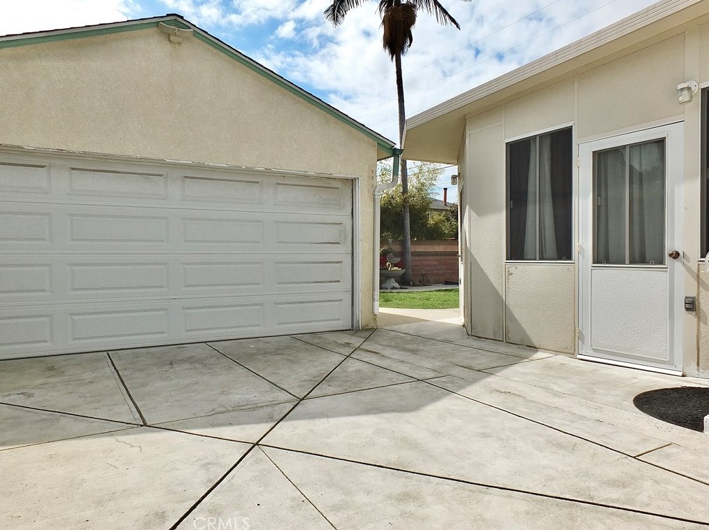 5416 Harvey Way, Long Beach CA  90808-1453 exterior