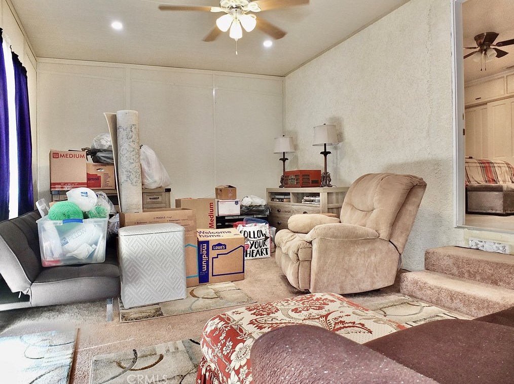 5416 Harvey Way, Long Beach CA  90808-1453 exterior