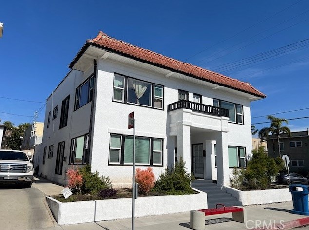 1629 E Broadway, Long Beach, CA 90802