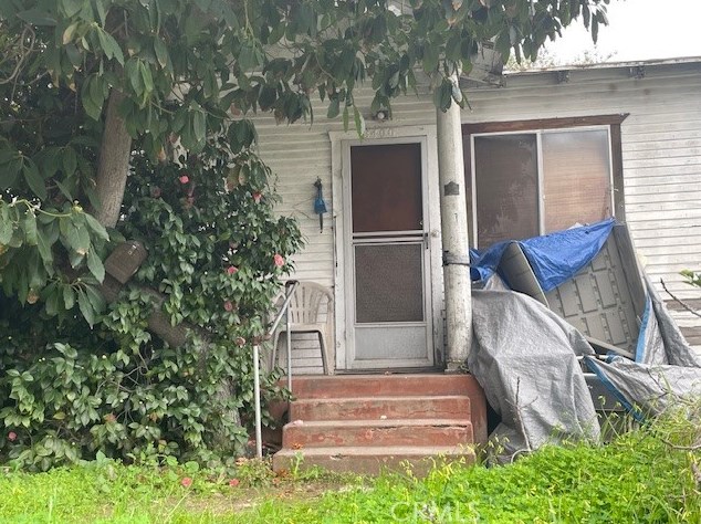 304 Lorena St, Los Angeles CA  90063-2833 exterior