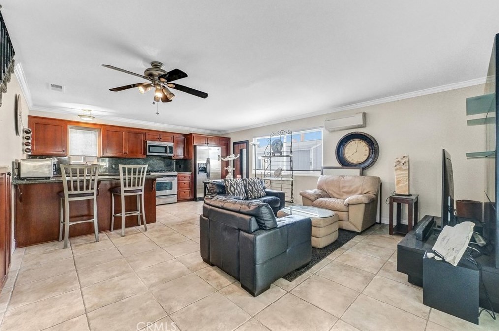 2535 Strong Pl, Anaheim CA  92806-5019 exterior