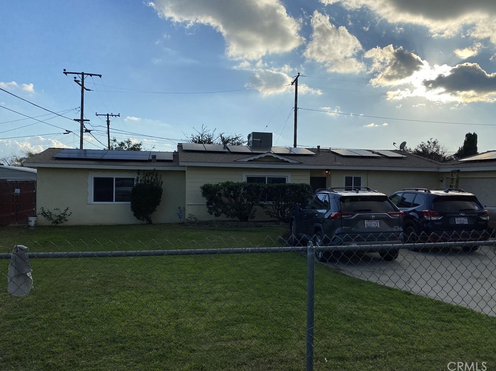 5856 Rebecca St, Riverside CA  92509-4268 exterior