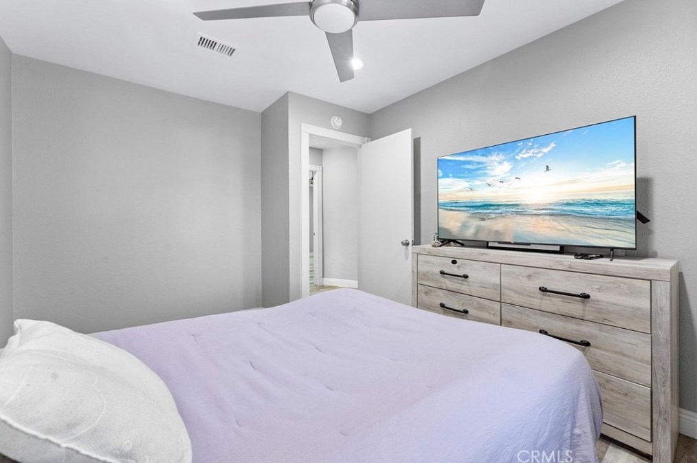 4254 Manx Ct, Riverside CA  92503-3155 exterior