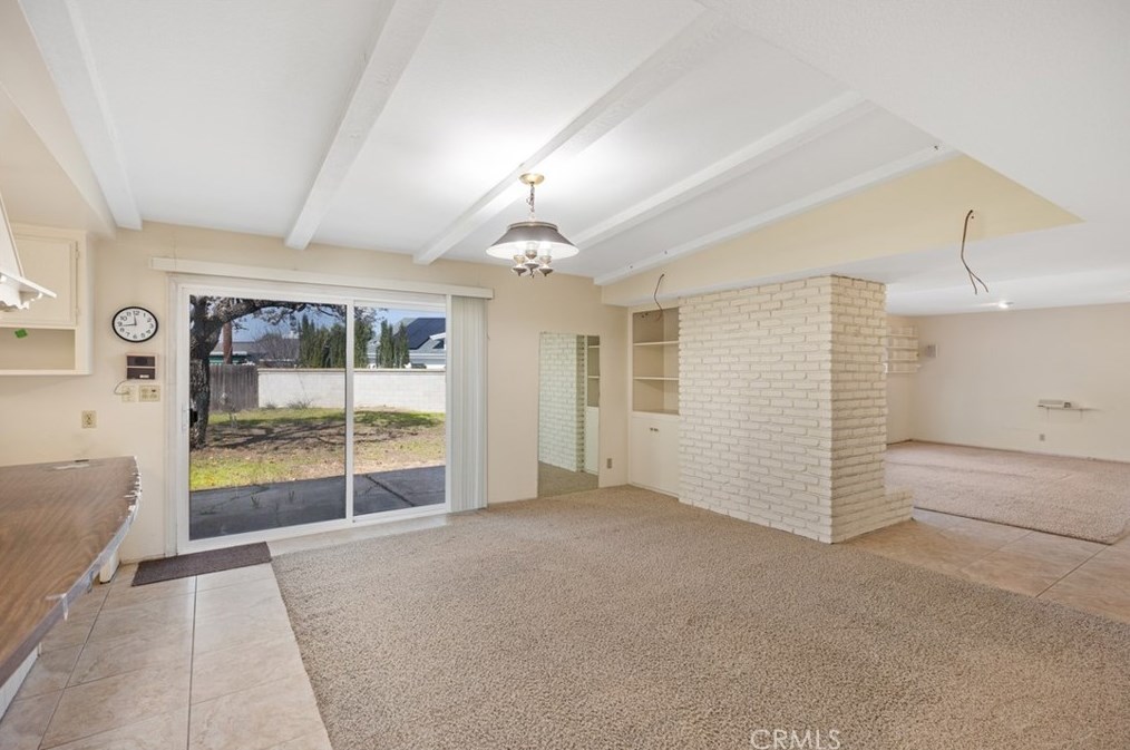 2859 Serang Pl, Costa Mesa CA  92626-4826 exterior