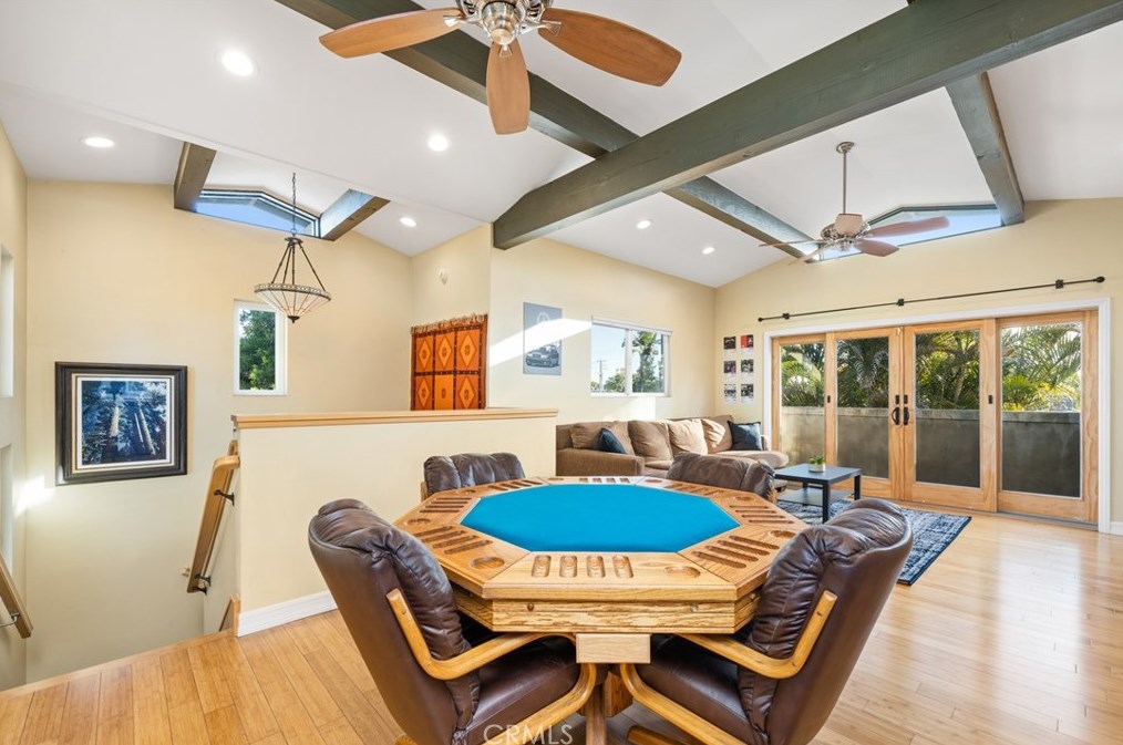 3119 Gibraltar Ave, Costa Mesa CA  92626-2309 exterior