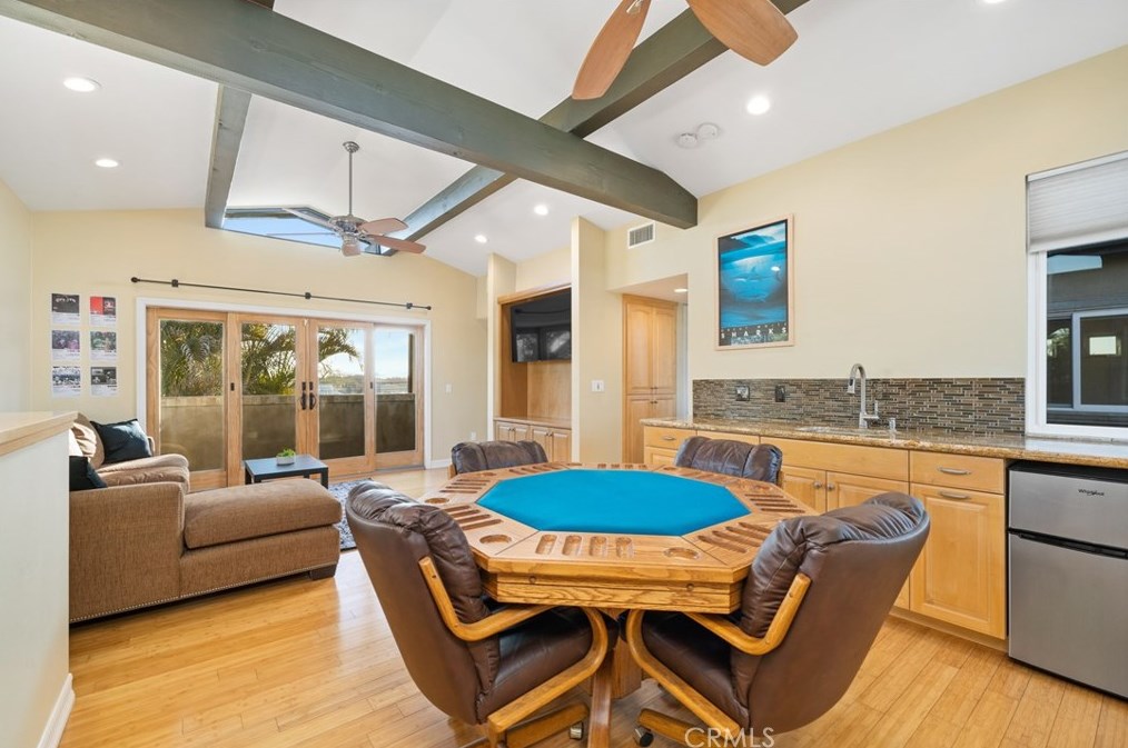 3119 Gibraltar Ave, Costa Mesa CA  92626-2309 exterior