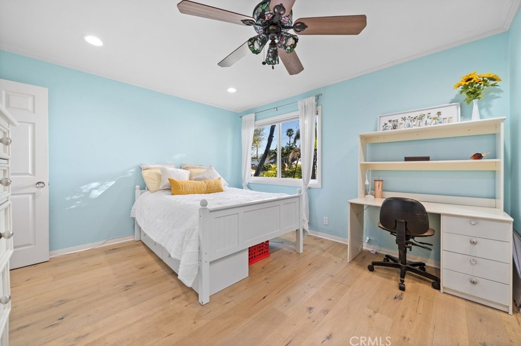 3119 Gibraltar Ave, Costa Mesa CA  92626-2309 exterior