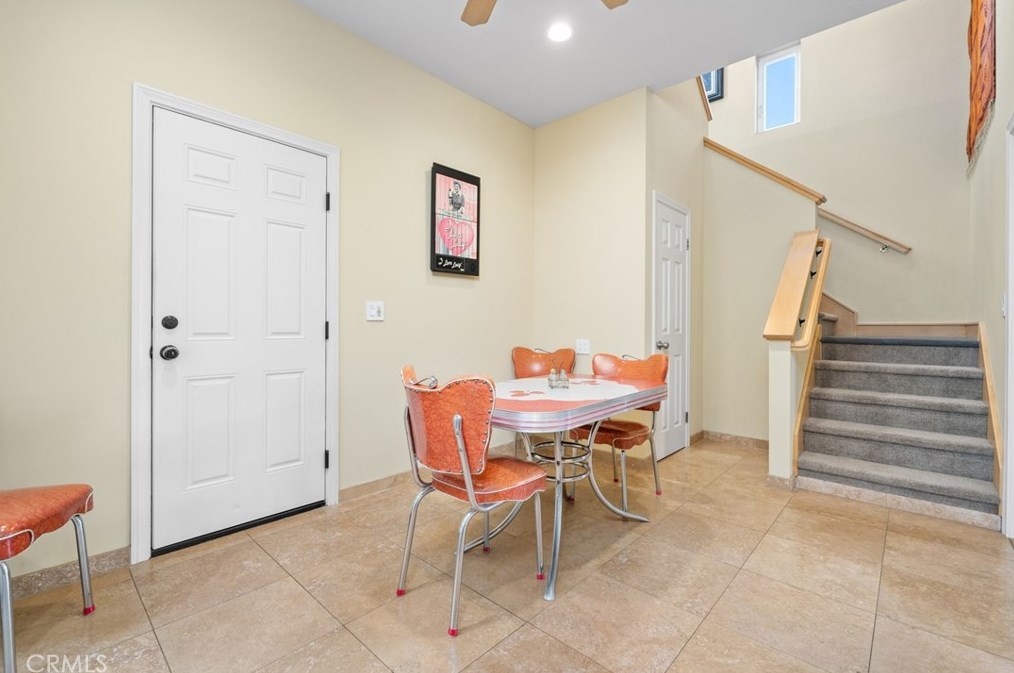3119 Gibraltar Ave, Costa Mesa CA  92626-2309 exterior
