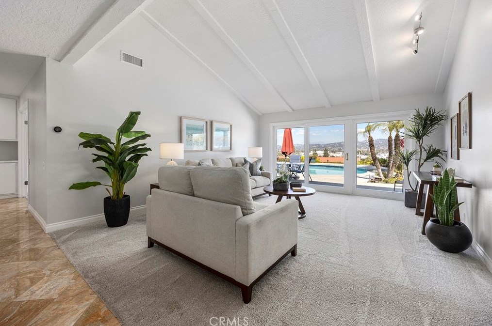 331 Avenida Santa Catalina, La Habra CA  90631-7608 exterior