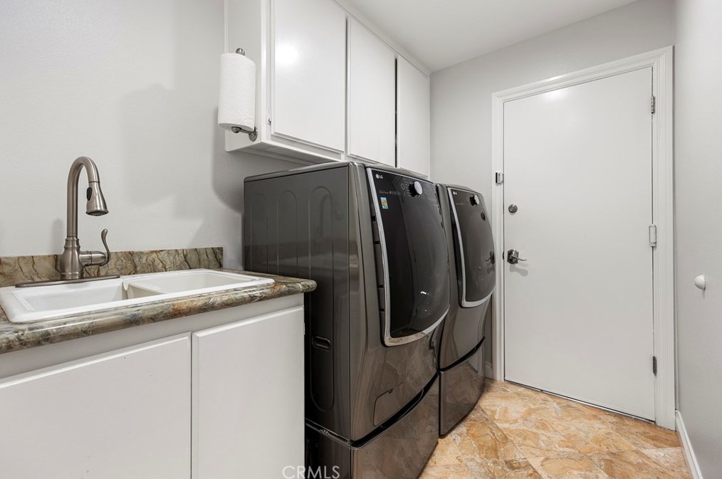 331 Avenida Santa Catalina, La Habra CA  90631-7608 exterior