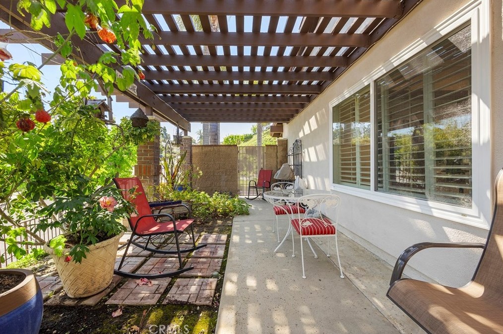 331 Avenida Santa Catalina, La Habra CA  90631-7608 exterior