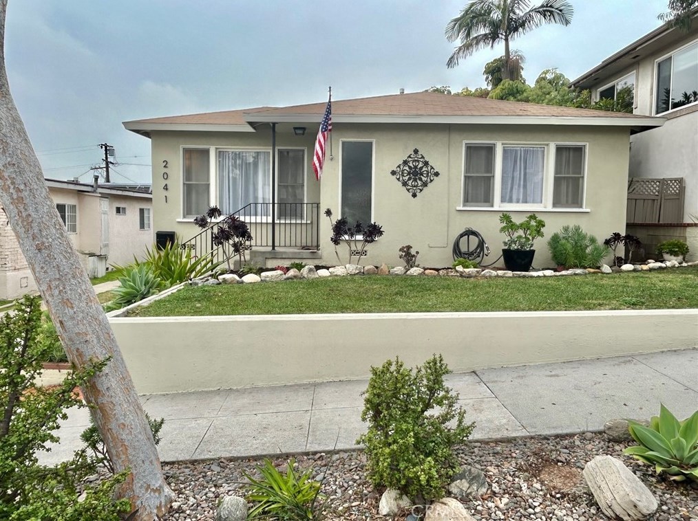 2041 Raymond Ave, Long Beach, CA 90755-5930