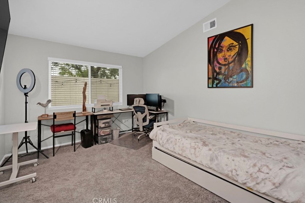 9072 Chaucer Cir, Riverside CA  92503-5739 exterior