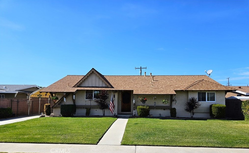 1425 S Vinevale St, Anaheim, CA 92804