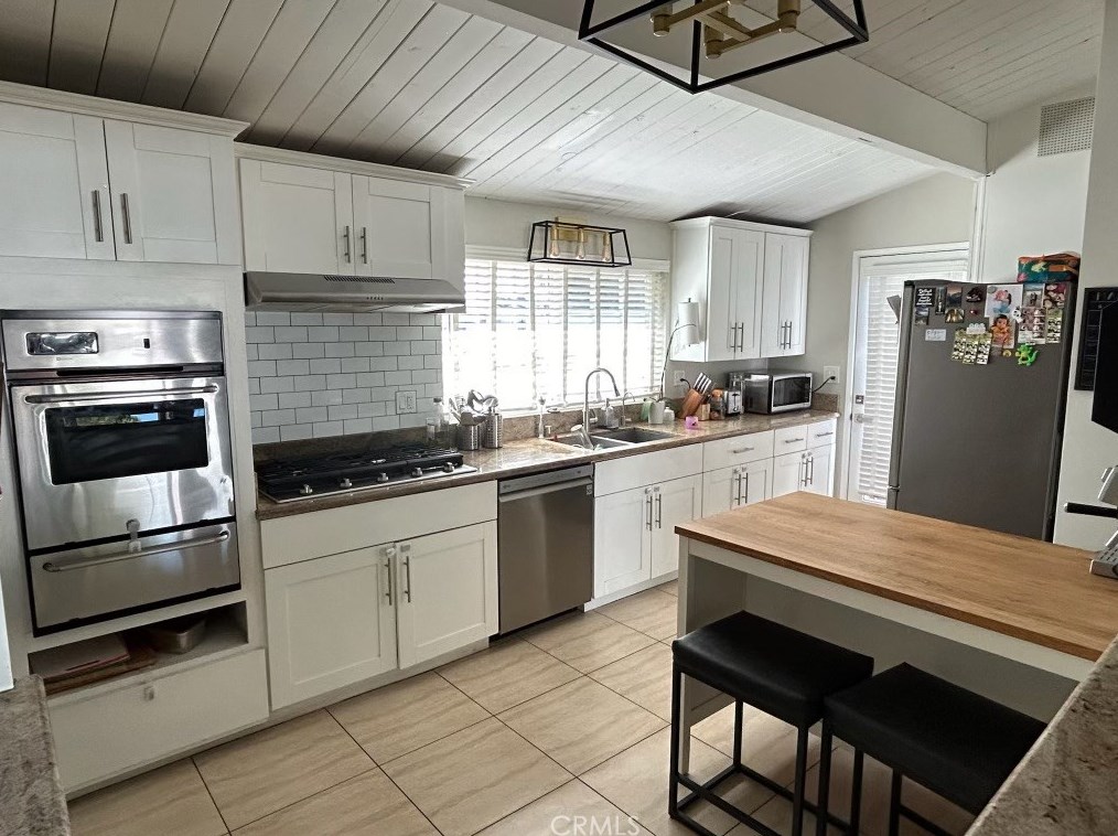 12911 Clearwood Ave, La Mirada, CA 90638