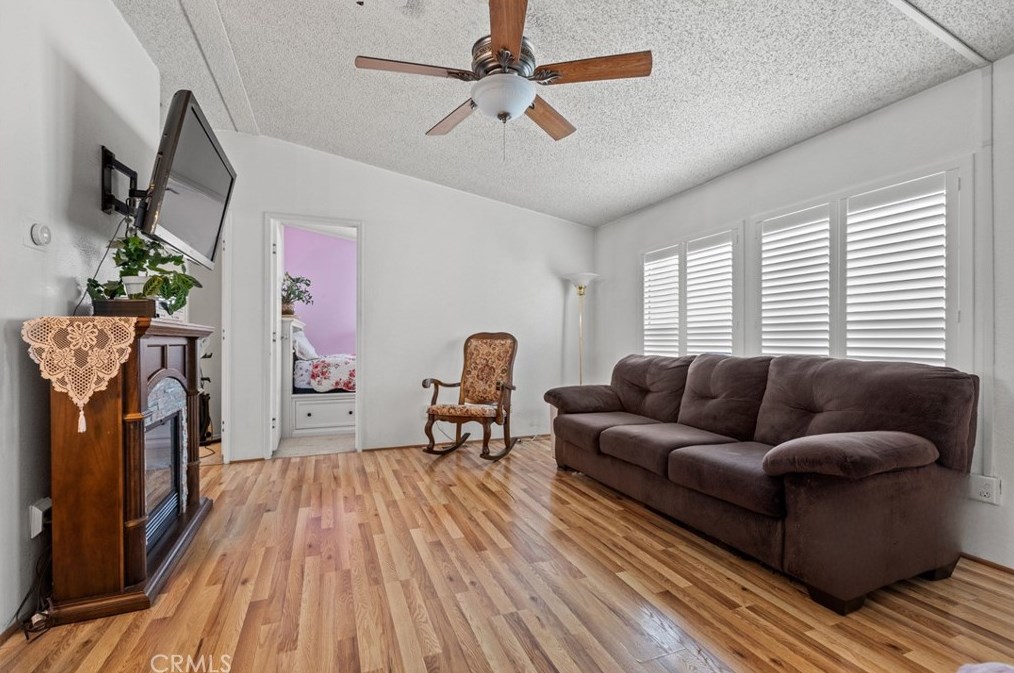 12560 Haster St, Garden Grove, CA 92840-6000