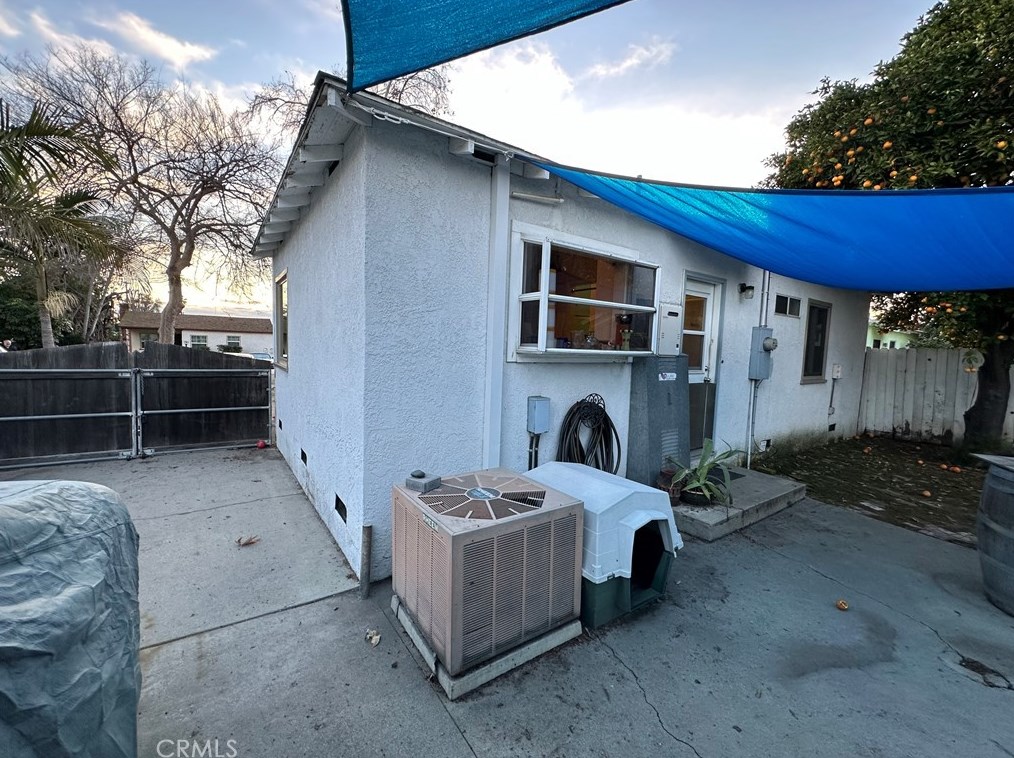 12621 Home Park Dr, Whittier, CA 90606