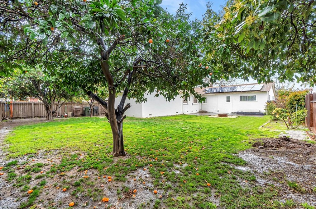11782 Ardis Dr, Garden Grove CA  92841-2425 exterior
