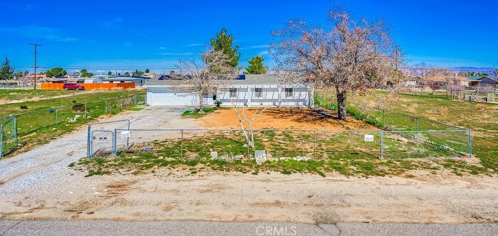 16144 Vine St, Hesperia, CA 92345