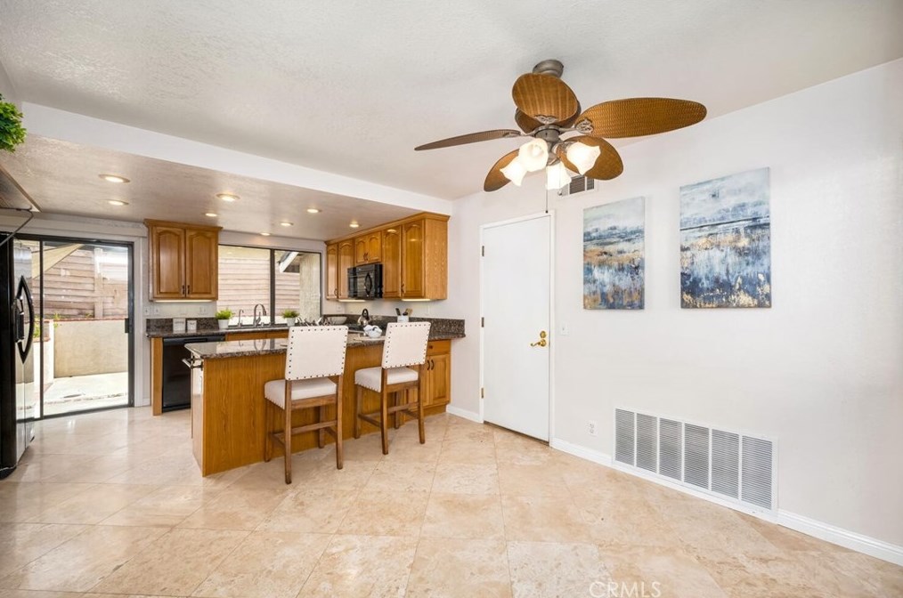 13242 La Quinta St, La Mirada CA  90638-3434 exterior