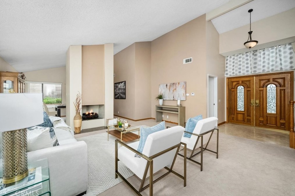 13242 La Quinta St, La Mirada CA  90638-3434 exterior