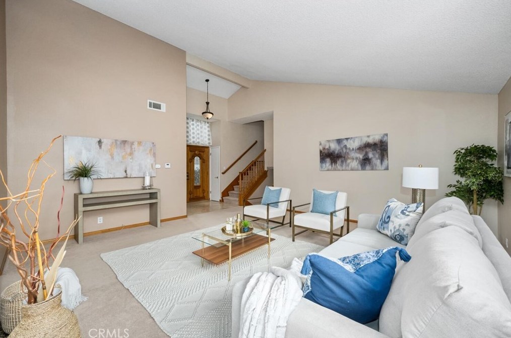 13242 La Quinta St, La Mirada CA  90638-3434 exterior