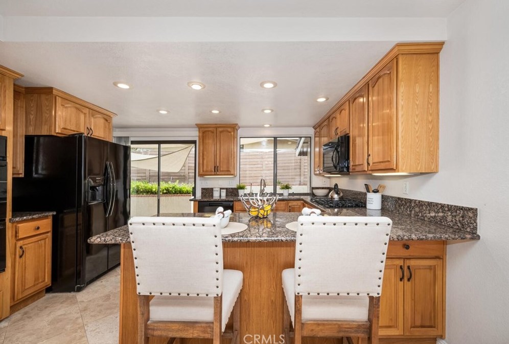 13242 La Quinta St, La Mirada CA  90638-3434 exterior