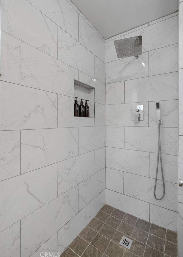 813 Sugarloaf Blvd, Big Bear City CA  92314-9352 exterior