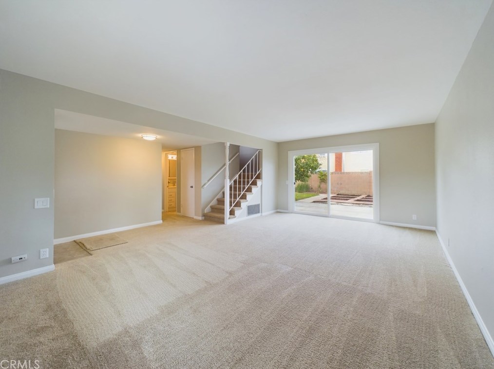 5781 Shirl St, Cypress, CA 90630-3324