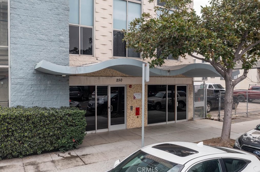 250 Linden Ave #404, Long Beach, CA 90802