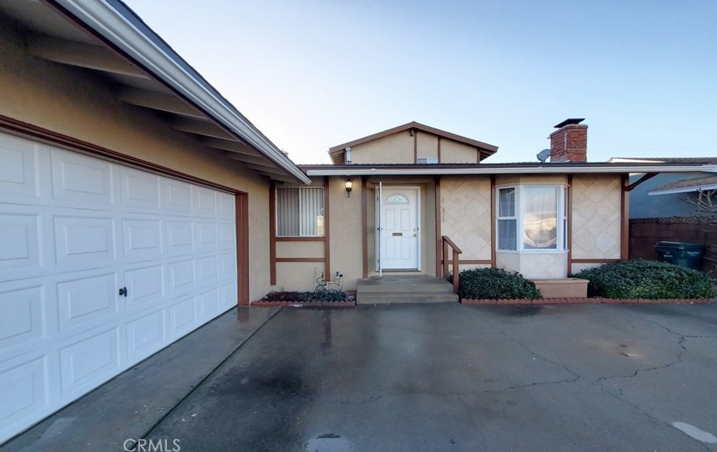 16561 Hart Cir, Huntington Beach, CA 92647