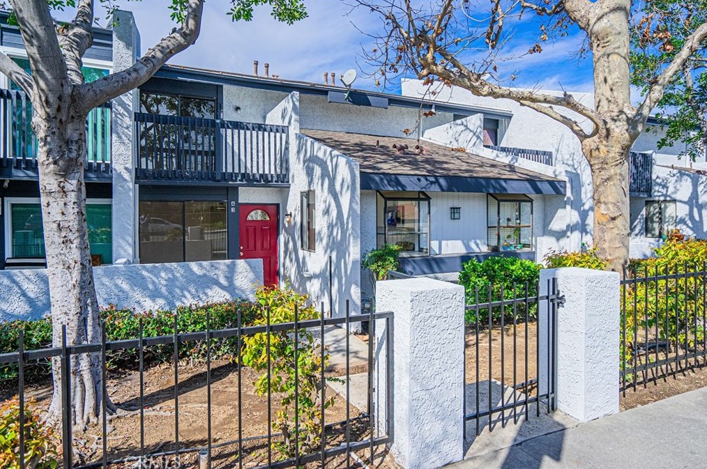 20855 Calora St, Covina, CA 91724-1365