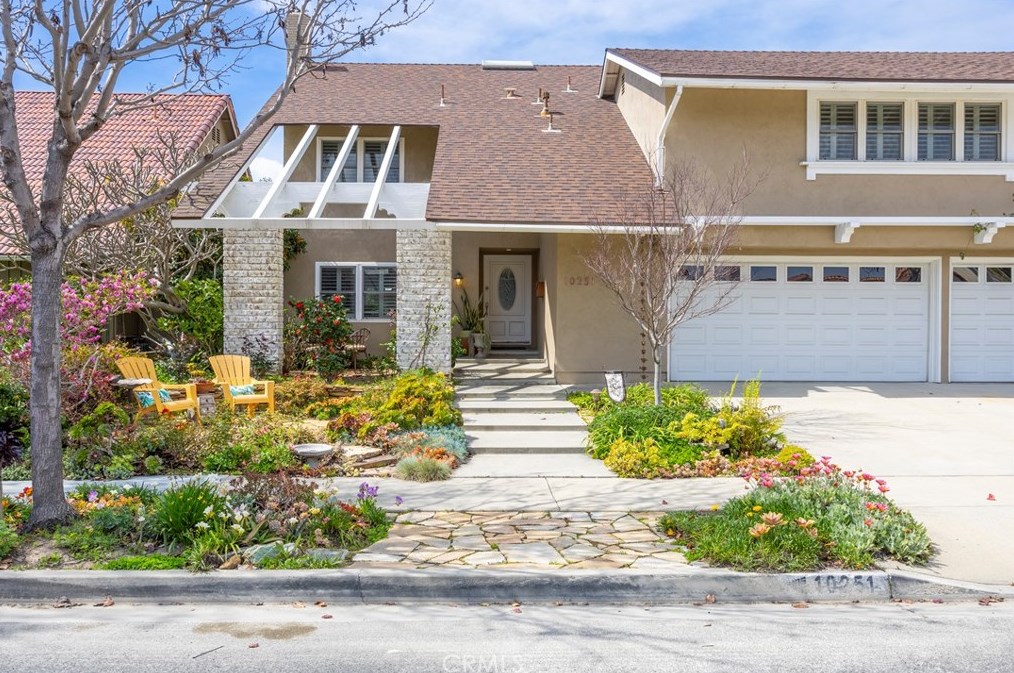 10251 Humbolt St, Los Alamitos, CA 90720-2221