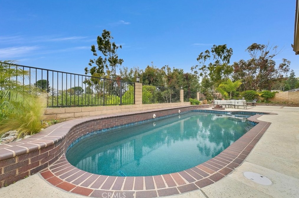 6975 Rutgers Dr, Anaheim CA  exterior