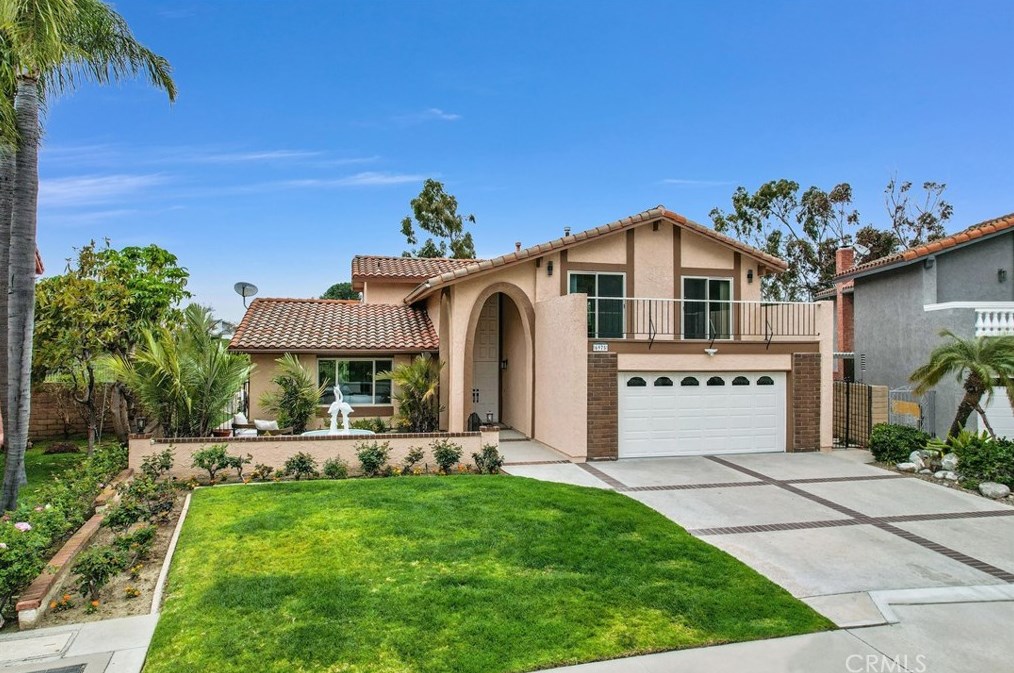 6975 Rutgers Dr, Anaheim CA  exterior