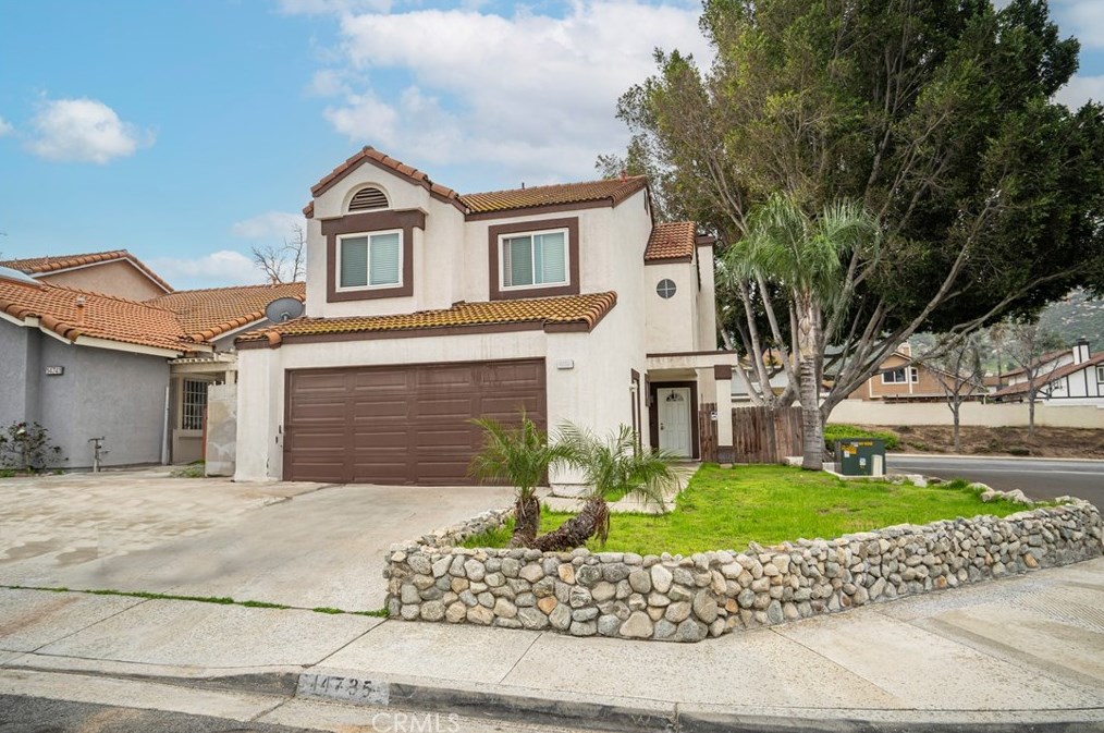 14735 Cinnamon Dr, Fontana, CA 92337